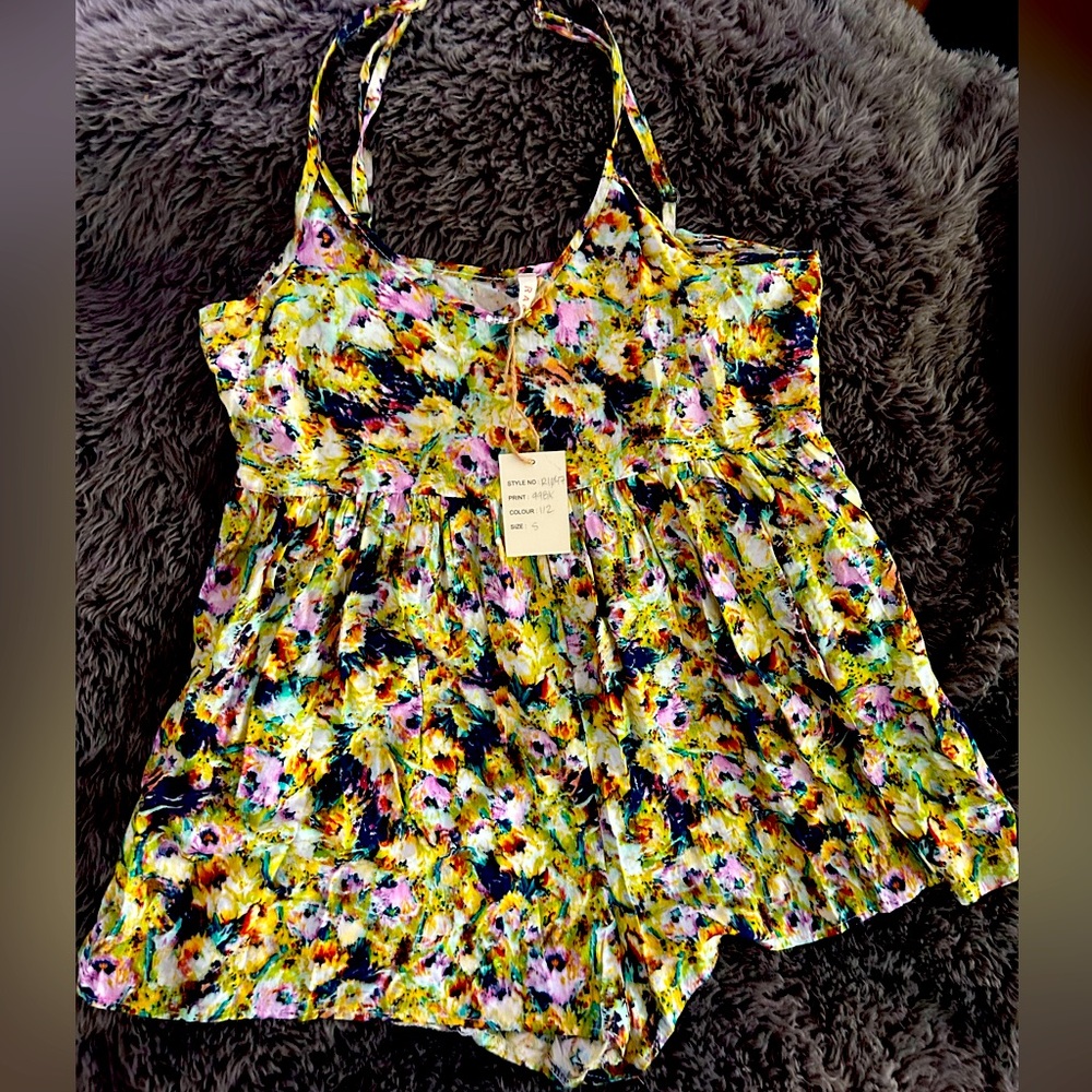 For Anthropologie, Raga summer romper. New with tags, size small.